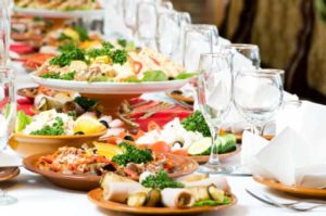 cheap-wedding-reception-food